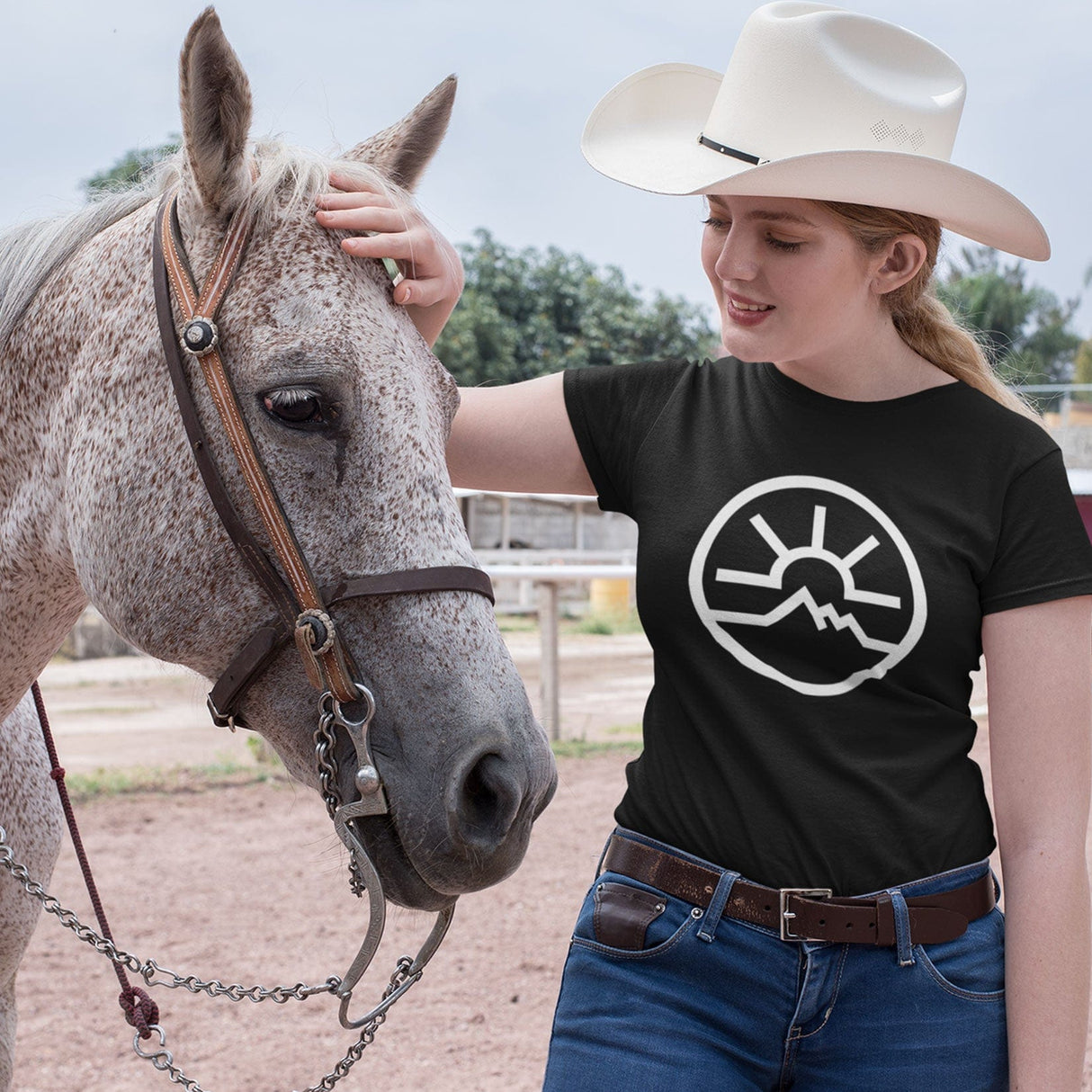 Heartland Icon Logo T-shirt